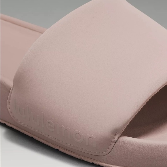 Lululemon Restfeel Women’s Slide - Picture 6 of 6